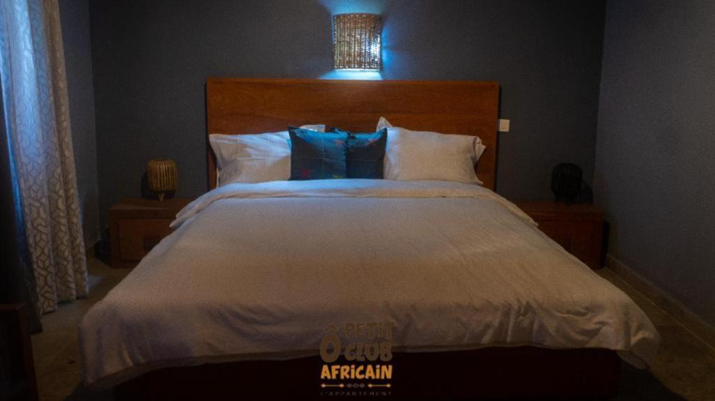Bed and Breakfast O Petit Club Africain Dakar Exterior foto